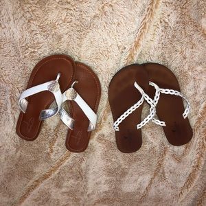 flip flops left: (size 7) right: (size 8)